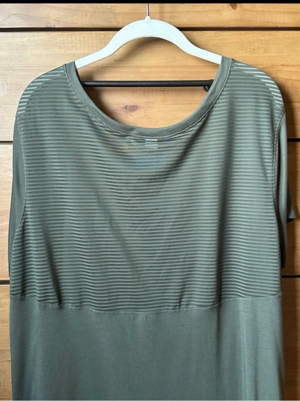 NWOT! Old Navy Green Mixed Media Crew Neck T-Shirt | 3X - Picture 5 of 8